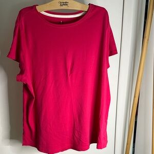 Isaac mizrahi Fuchsia Short Sleeve‎ Top size 2x